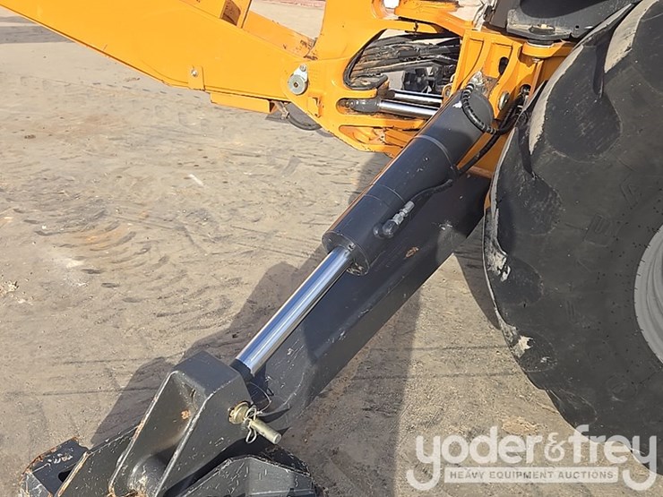 2022-case-590sn-image-43