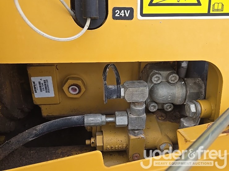 2009-caterpillar-140m-vhp-plus-image-86