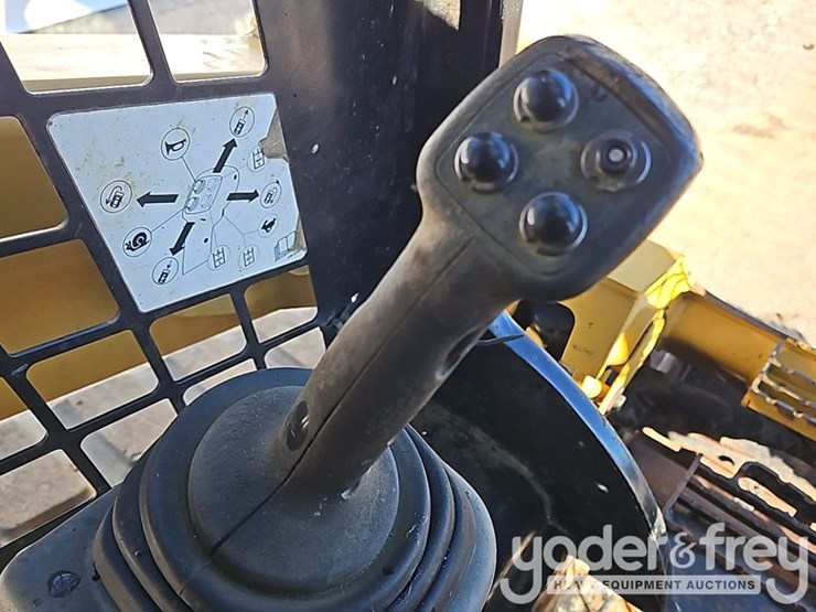 2017-caterpillar-289d-image-29