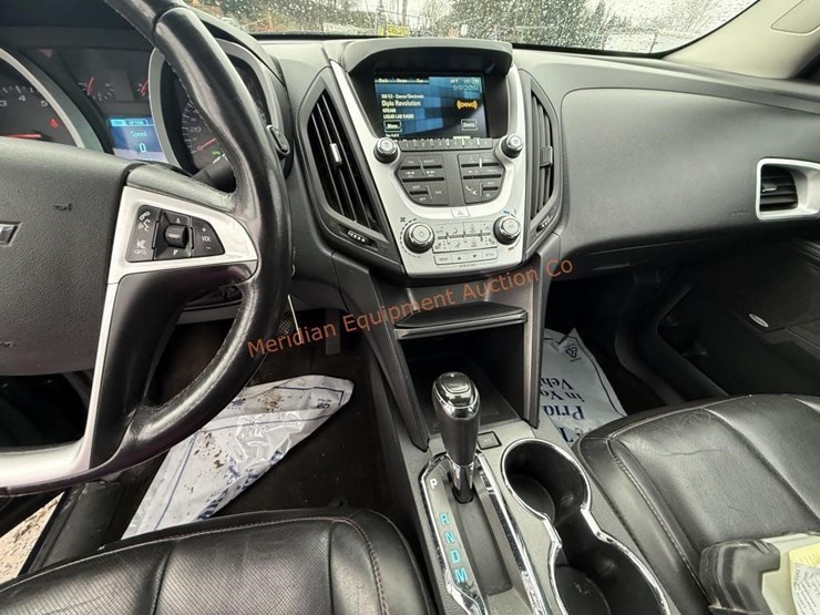 2016-chevrolet-equinox-image-36