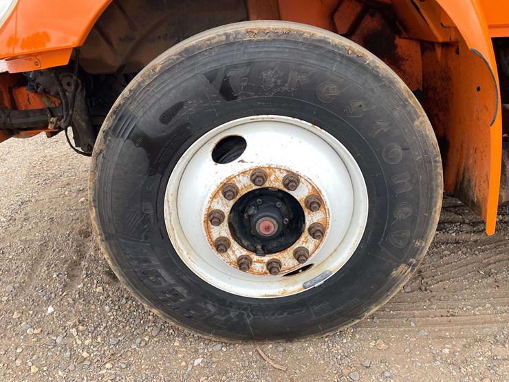 2002-international-durastar-4300-image-18