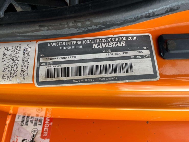 2002-international-durastar-4300-image-28