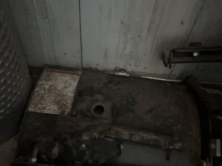 blade-for-atv,-came-off-of-700-polaris-4x4,-would-very-possibly-fit-others.-image-14