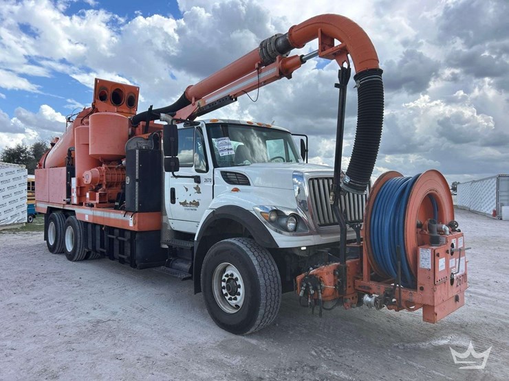 2014-international-workstar-7400-image-2