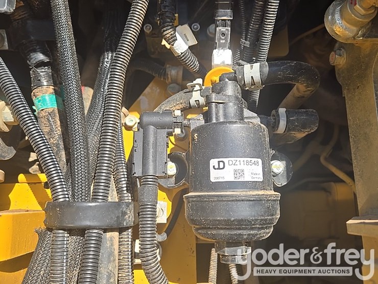 2021-deere-460e-image-57