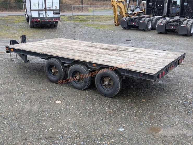 1975-utility-flatbed-image-4