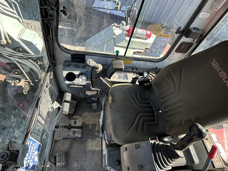 takeuchi-tb180fr-image-71