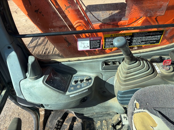 hitachi-ex200-lc-image-52