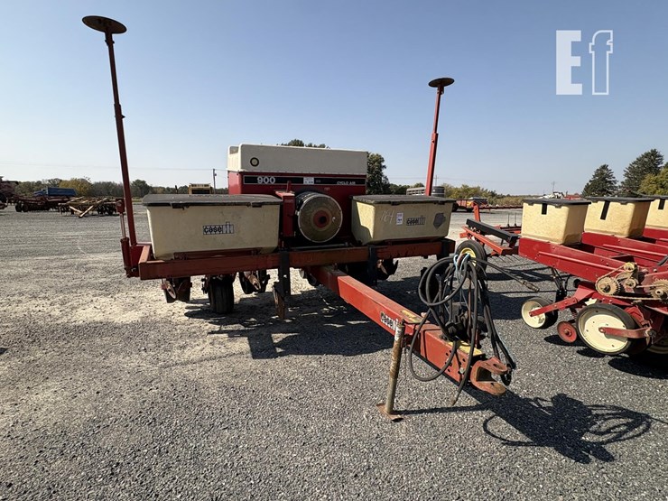 case-ih-900-image-1