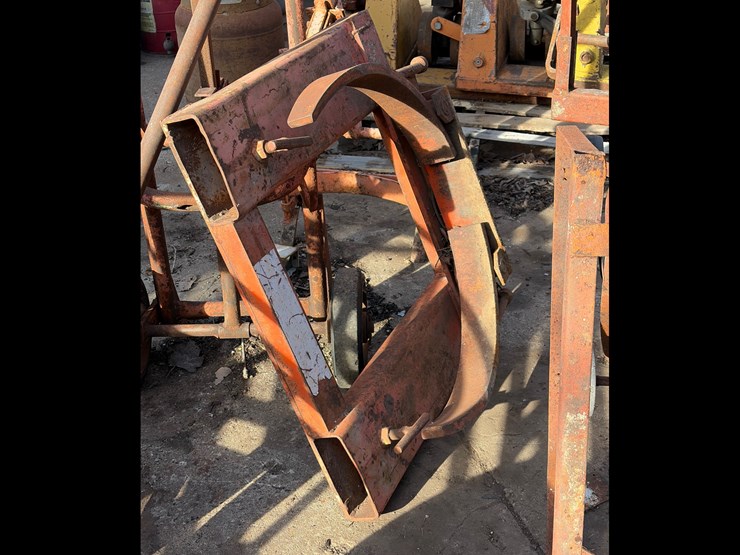 #92-•-barrel-clamp-forklift-attachment-image-1