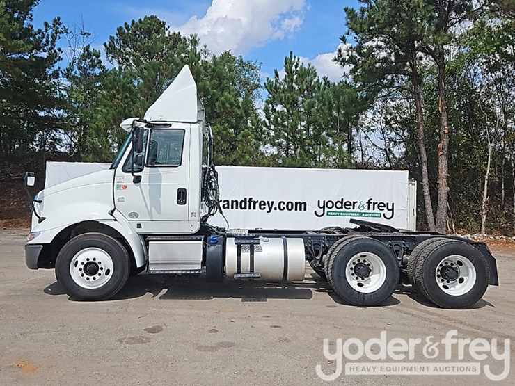 2017-international-8600-image-2