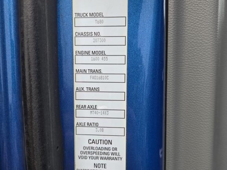 2018-kenworth-t680-image-82