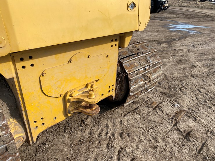 2004-deere-700h-lgp-image-29