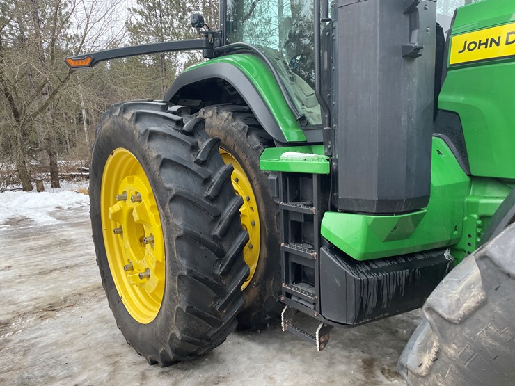 2020-john-deere-8r-340-image-20