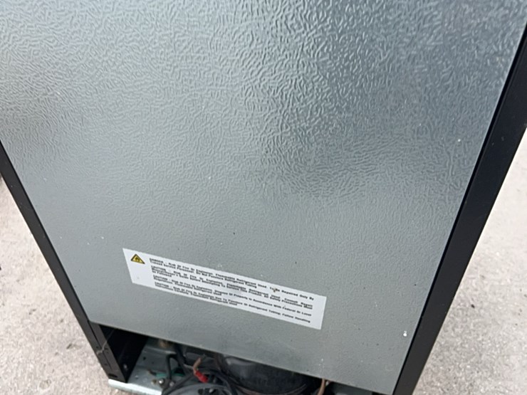 fridge-for-dorm-room,-dryer-shack,-shop,-etc.,-works-good-image-22