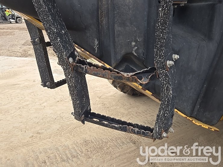 2009-caterpillar-140m-vhp-plus-image-107