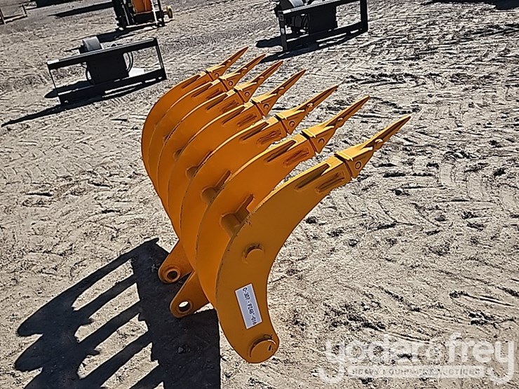 caterpillar-307-image-3