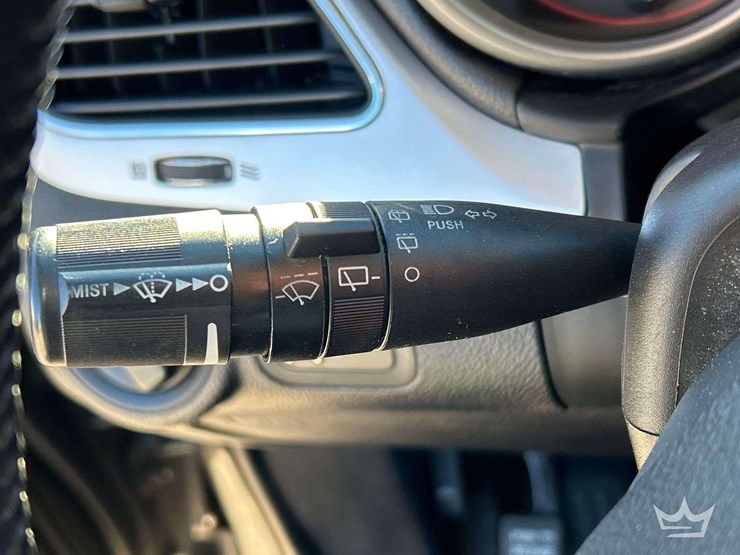 2017-dodge-journey-image-16