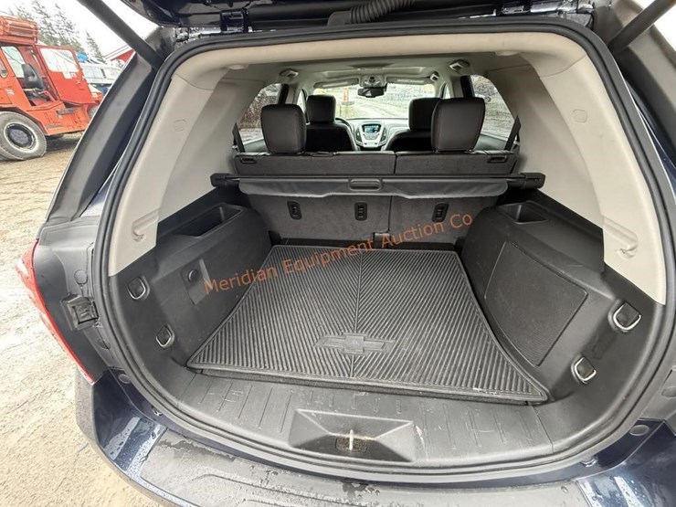 2016-chevrolet-equinox-image-22