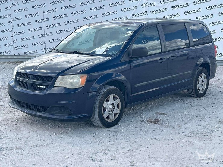 2024-ford-explorer-image-1