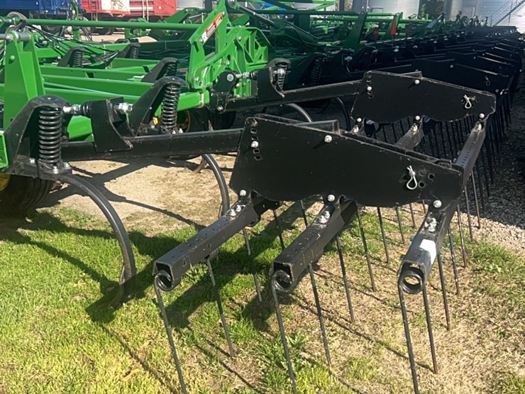 2022-john-deere-52-image-8