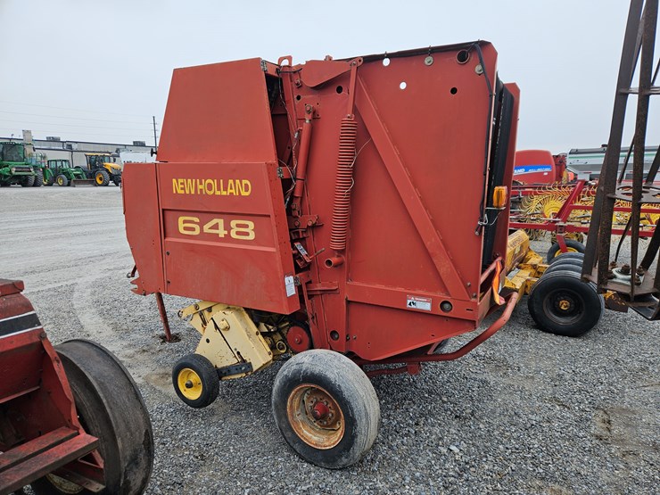 2001-new-holland-648-image-10