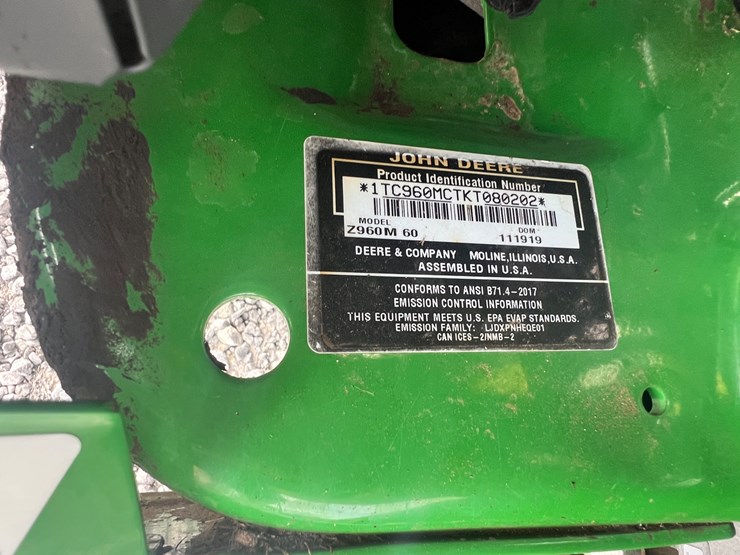 2019-john-deere-z960m-image-15