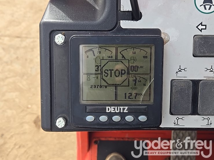 2017-skyjack-sj843th-image-79