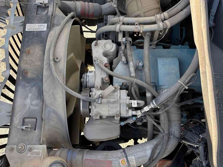 2003-international-durastar-4300-image-39