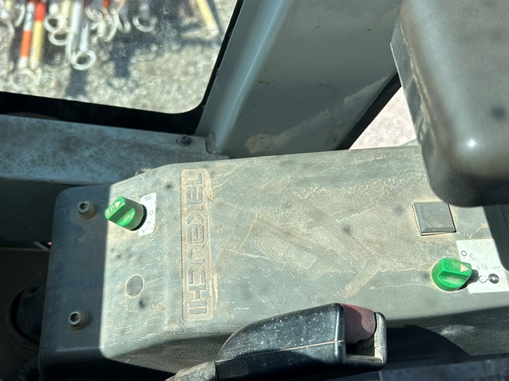 takeuchi-tb180fr-image-69