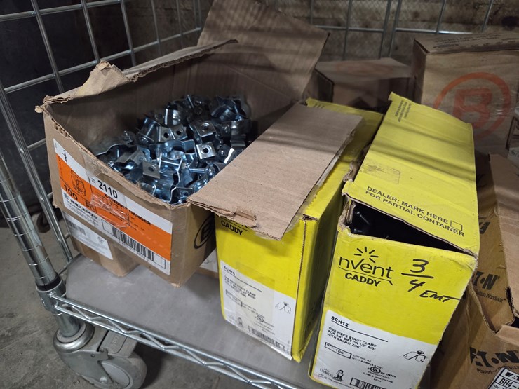 #5419-•-wire-rack-w/-misc.-electrical-hardware-image-6