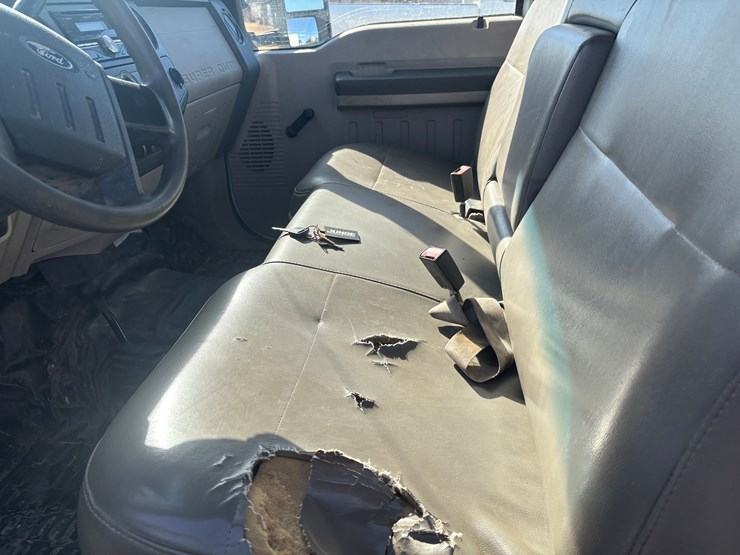 2008-ford-f350-image-30