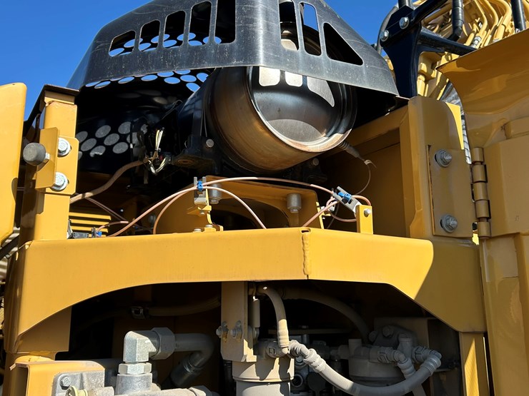 caterpillar-c4.4-image-60