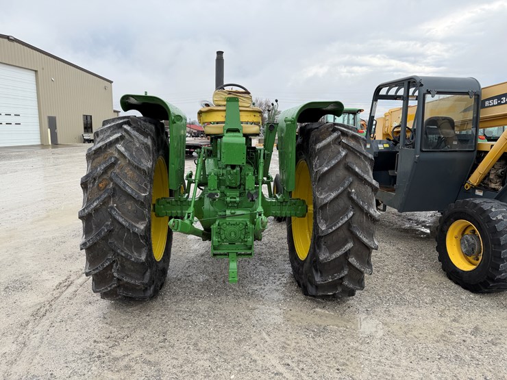 1972-john-deere-4320-image-11