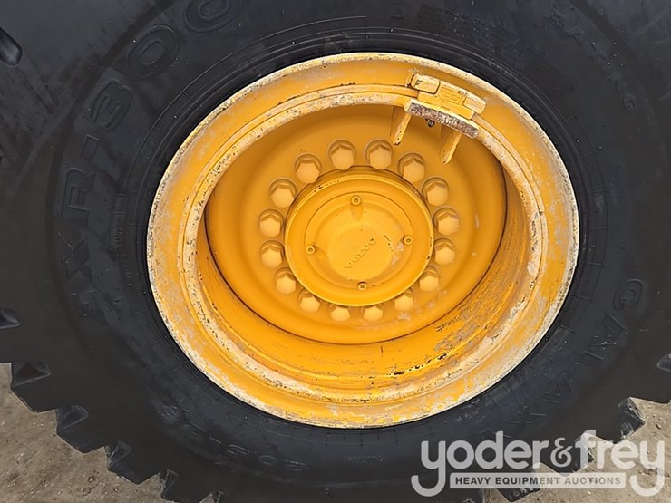 2021-volvo-l90h-image-18