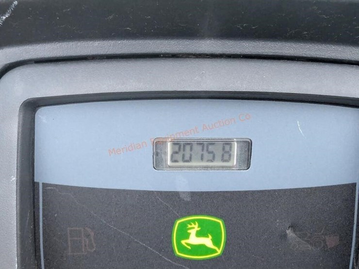 john-deere-x320-image-15