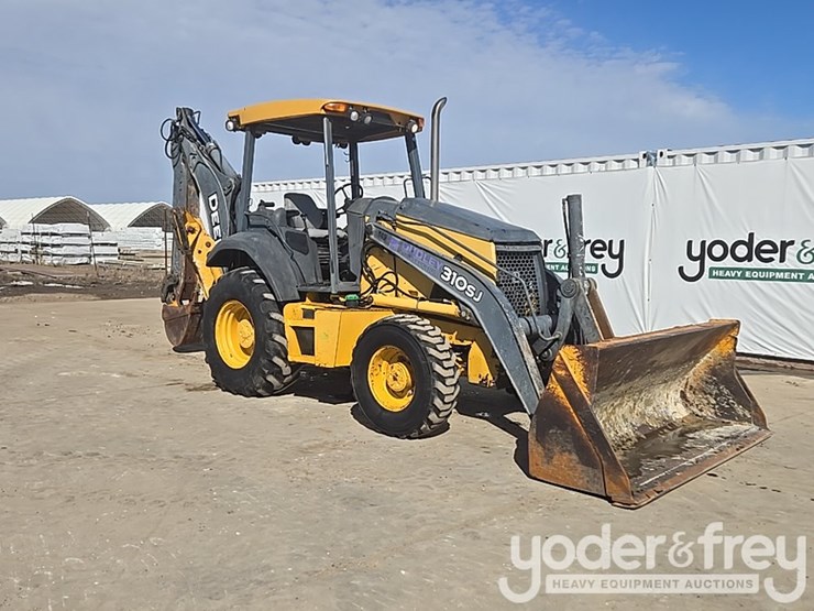 2010-deere-310sj-image-7