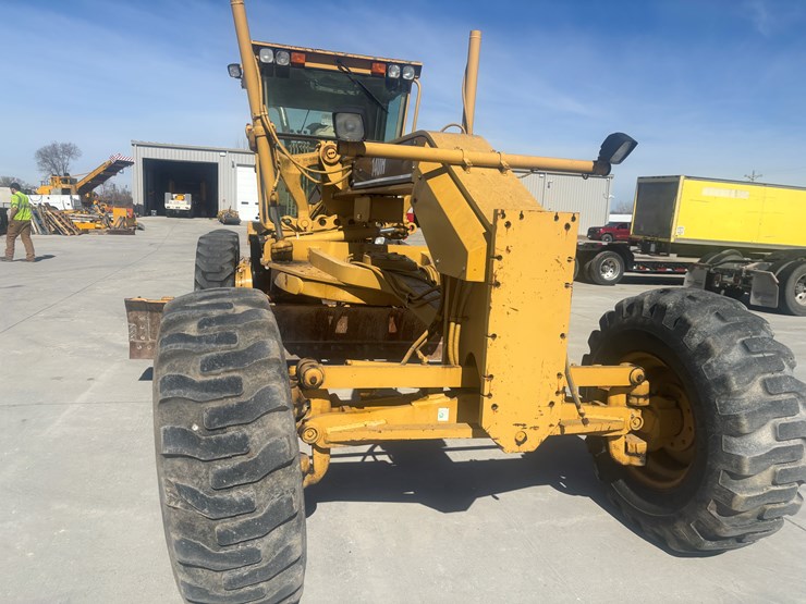 caterpillar-140h-vhp-image-6