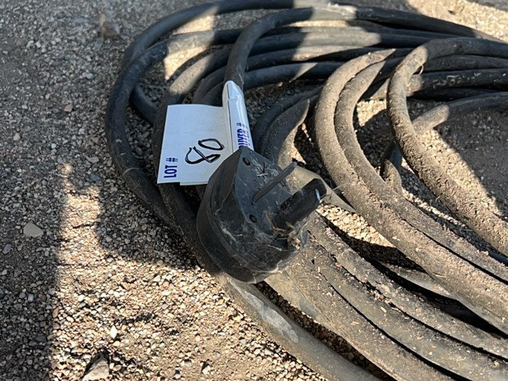 50’-foot-220-cord,-nice-shape-image-8