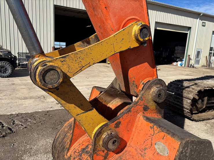 hitachi-ex200-lc-image-43