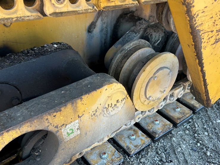 caterpillar-ap-650b-image-83