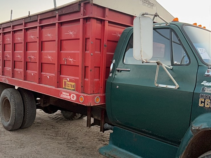 1975-chevrolet-c60-image-21