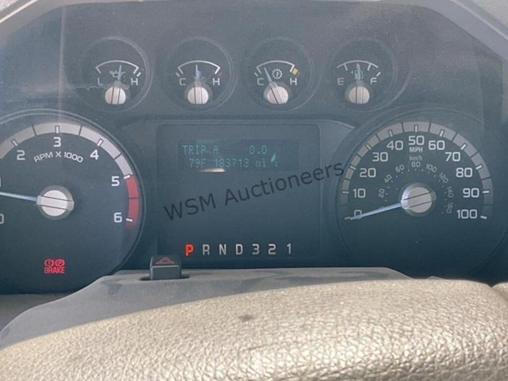 2015-ford-f550-image-21