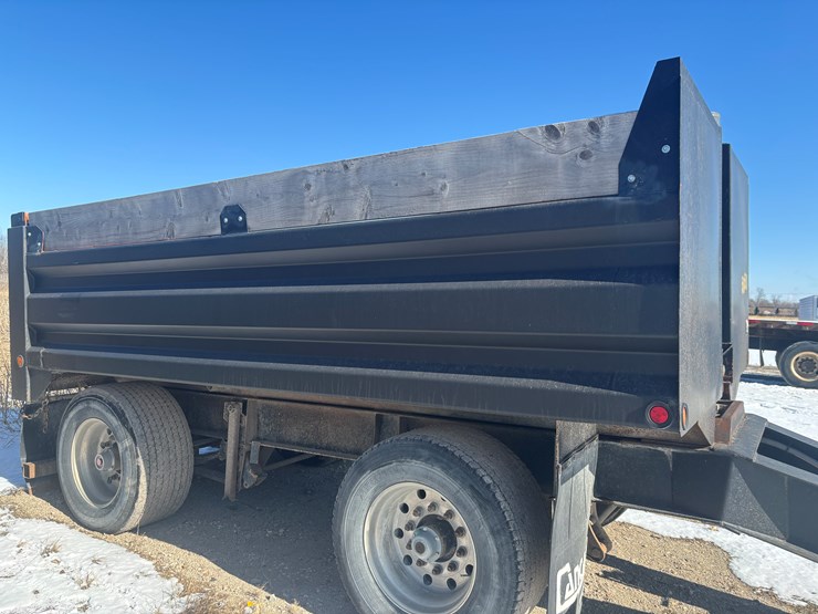 #2293-•-2004-cancade-pup-trailer-image-9