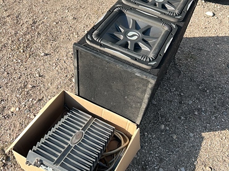 deluxe-speaker-system-for-car-or-tractor-image-3