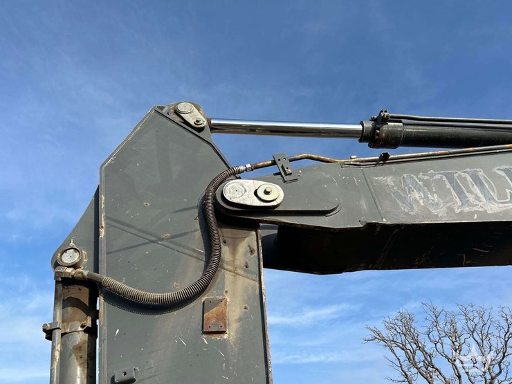 2014-john-deere-350g-hydraulic-excavator-image-25