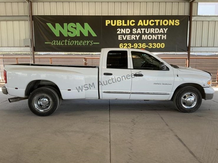 2005-dodge-ram-3500-image-1