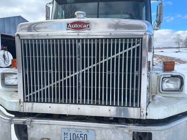 1989-cummins-855-image-10