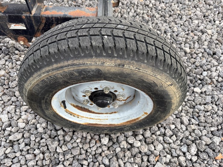 #40979-•-frontier-31'-header-trailer-image-6