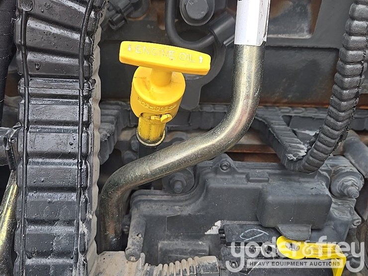 2019-peterbilt-579-image-30